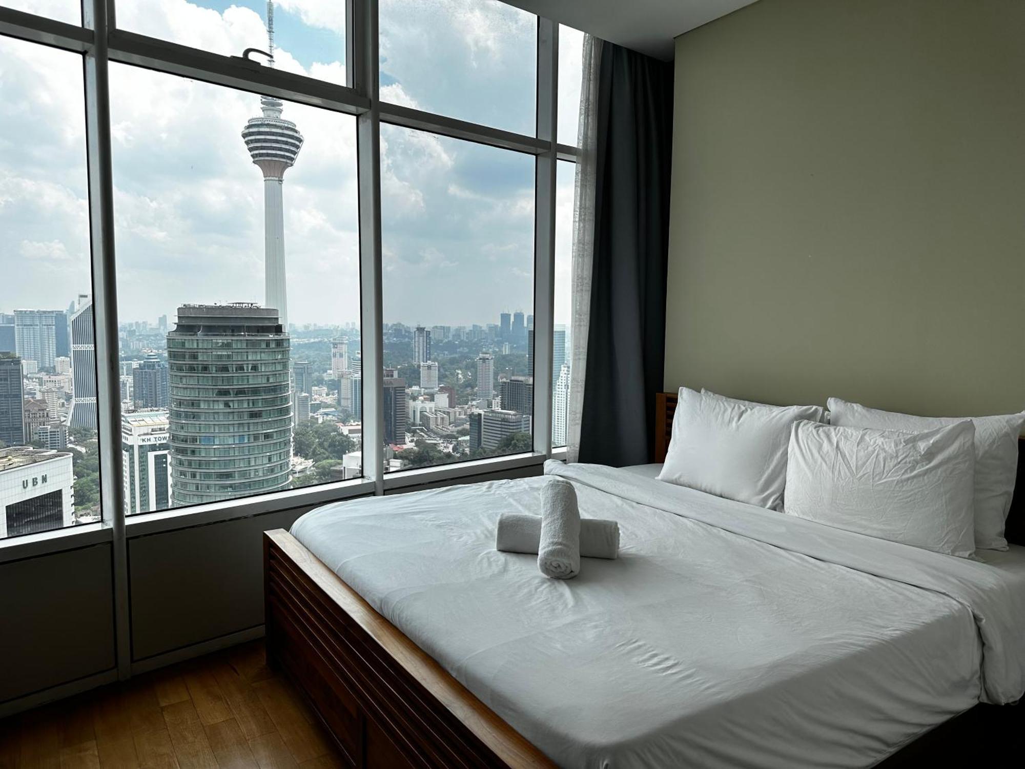 Sky Suites Klcc By Arman 쿠알라룸푸르 외부 사진